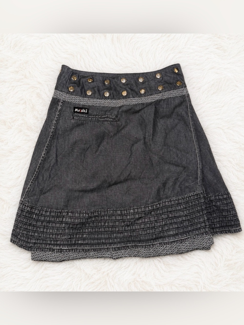 Moshiki Hot Cookie Reversible Wrap Skirt Studded Snap Boho Festival S,M,L,XL